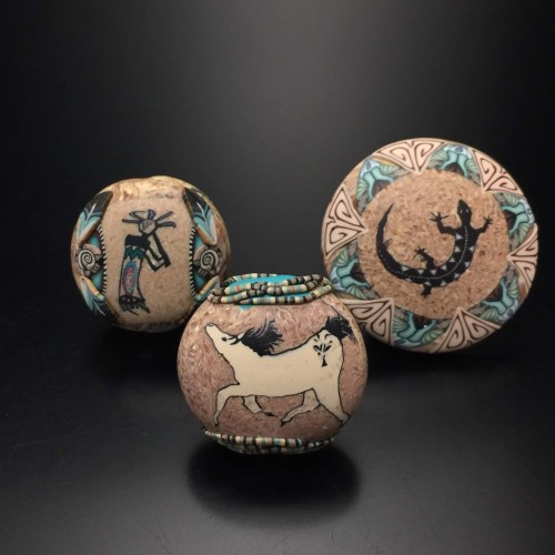 Klews Gallery