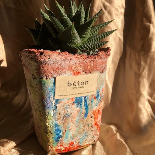 b&eacute;ton H A N D M A D E