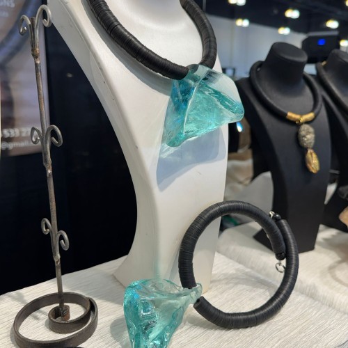Veronique Designs